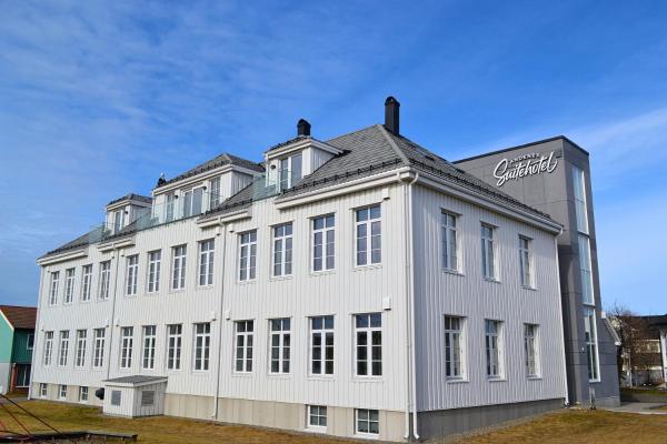 Andenes Suitehotel - hotel with ev charging station in Nordland