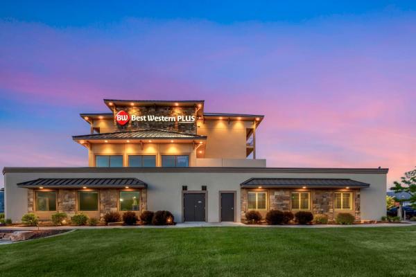 Best Western Plus Heber Valley Hotel - hotel with ev charging station in Utah
