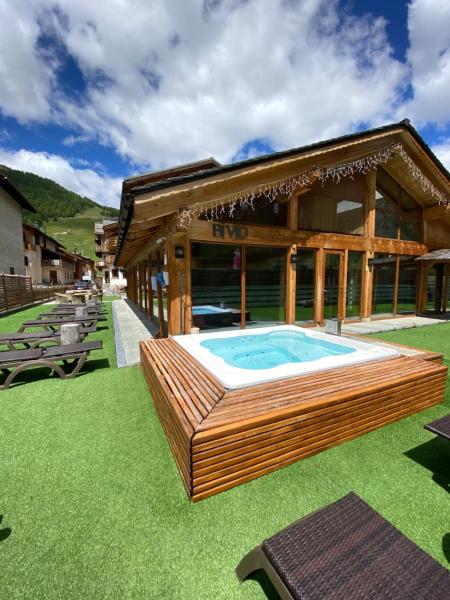 Bivio Hotel Plaza - hotel with ev charging station in Lombardy