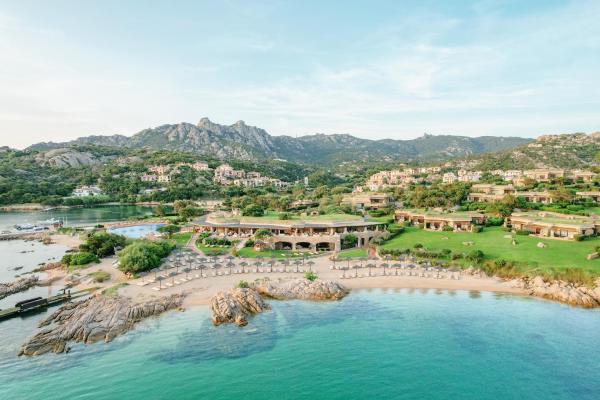 Hotel Pitrizza, Costa Smeralda - hotel with ev charging station in Sardinia