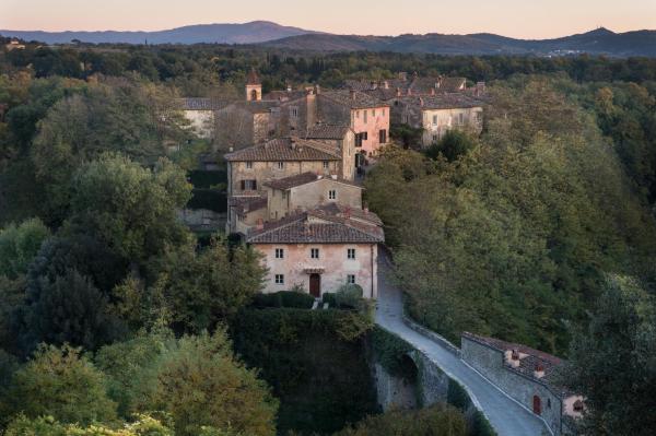 Il Borro Relais & Châteaux - hotel with ev charging station in Tuscany