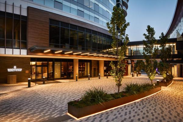 InterContinental Seattle Bellevue, by IHG - hotel with ev charging station in Washington State