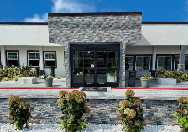 Lx Hotel, Powered by ACW Circle - hotel with ev charging station in Tennessee