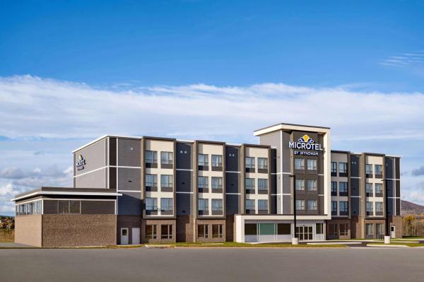 Microtel Inn & Suites by Wyndham Antigonish - hotel with ev charging station in Nova Scotia