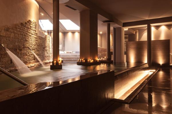 Nun Assisi Relais & Spa Museum - hotel with ev charging station in Umbria