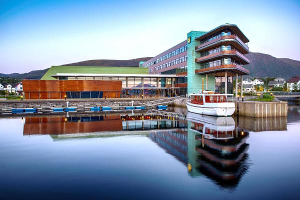 Quality Hotel Ulstein - hotel with ev charging station in Møre og Romsdal
