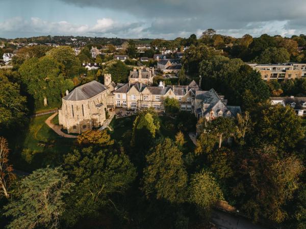 The Alverton - hotel with ev charging station in Cornwall
