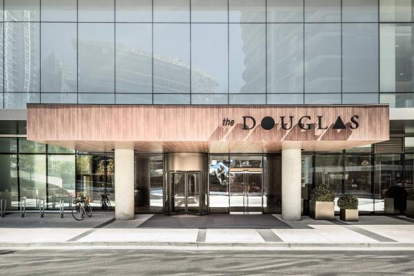 the DOUGLAS, Autograph Collection - hotel with ev charging station in British Columbia