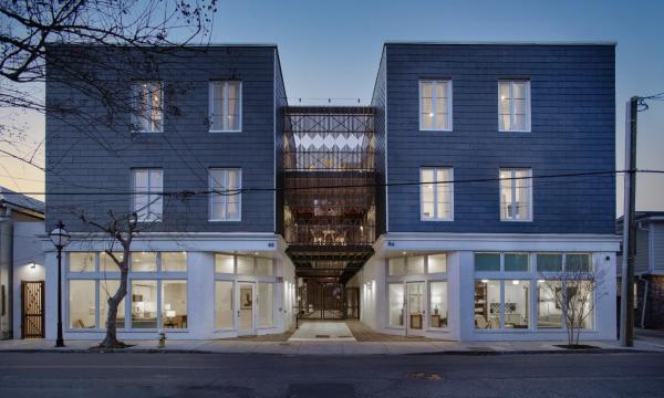 The Iris - hotel with ev charging station in South Carolina