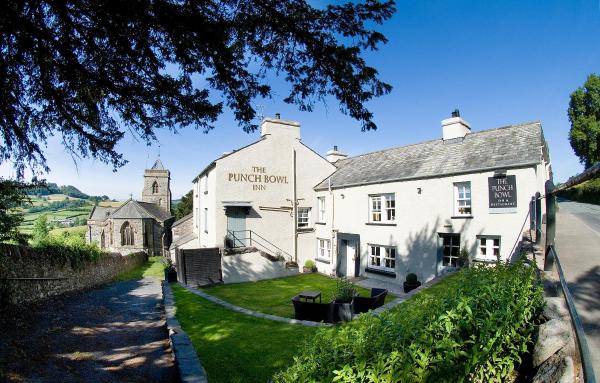 The Punch Bowl Inn - hotel with ev charging station in Cumbria