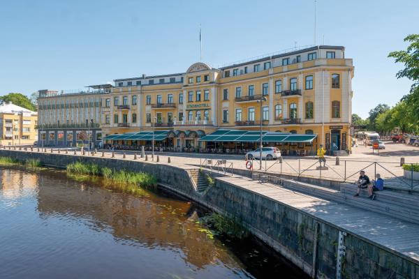 Elite Stadshotellet Karlstad, Hotel & Spa - hotel with ev charging station in Värmland
