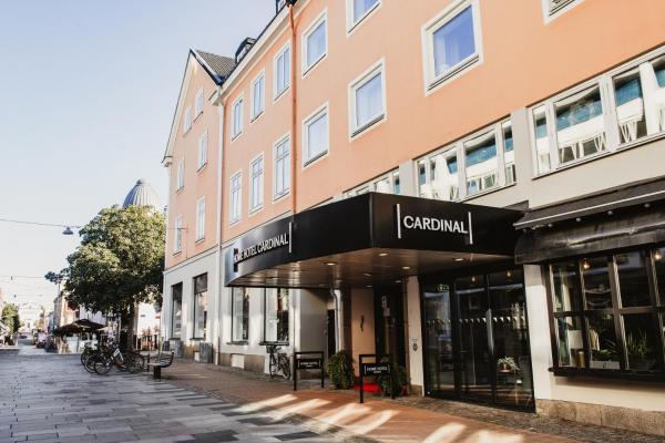 Home Hotel Cardinal - hotel with ev charging station in Kronoberg