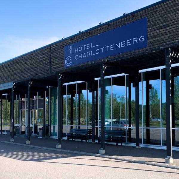 Hotell Charlottenberg - hotel with ev charging station in Värmland